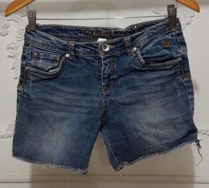 185132 Short Dama