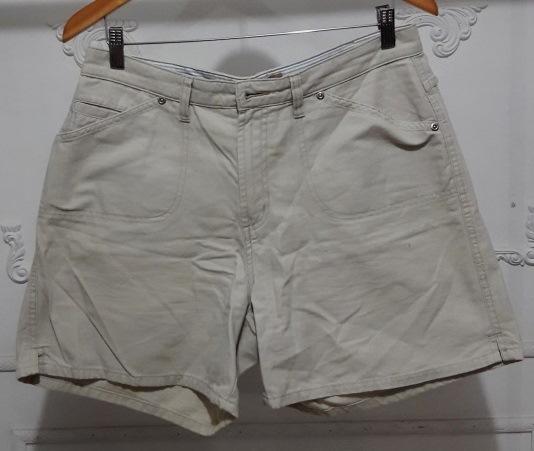 185682 Short Dama