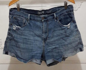 186392 Short Dama